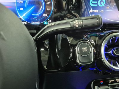 2025 Mercedes-BENZ EQA 照片 9