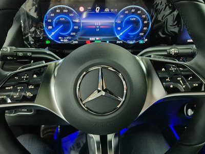 2025 Mercedes-BENZ EQA thumbnail 14