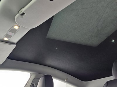 2022 Tesla MODEL Y — миниатюра 22
