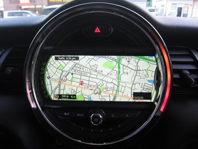 2016 MINI COOPER thumbnail 34