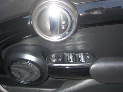 2016 MINI COOPER thumbnail 25