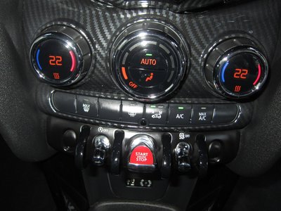 2016 MINI COOPER thumbnail 37