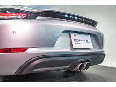 2023 Porsche 718 thumbnail 17