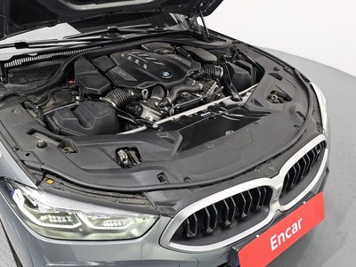 2022 BMW 8 SERIES — фото 7