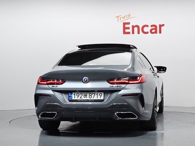 2022 BMW 8 SERIES — фото 4