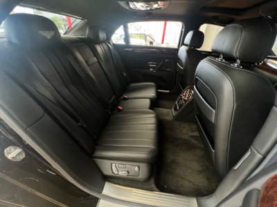 صورة مصغرة 36 لـ 2013 Bentley FLYING SPUR