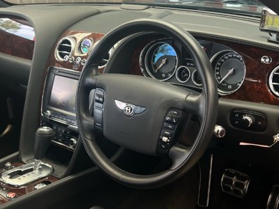 صورة مصغرة 25 لـ 2013 Bentley FLYING SPUR