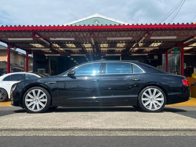 صورة مصغرة 13 لـ 2013 Bentley FLYING SPUR
