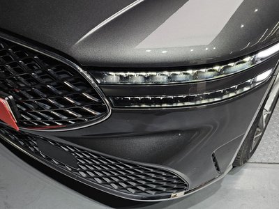 صورة 9 لـ 2022 Genesis G90 (RS4)