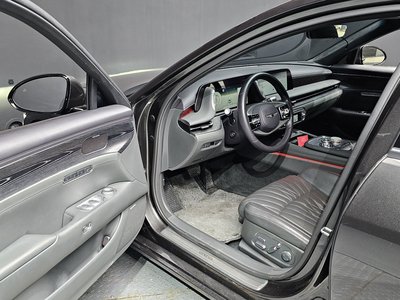 2022 Genesis G90 (RS4) — миниатюра 16