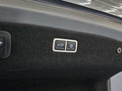 2022 Genesis G90 (RS4) — миниатюра 26