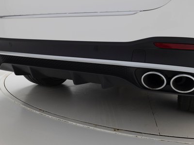 2025 Mercedes-BENZ GLE — миниатюра 19