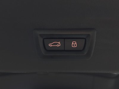2023 BMW IX3 thumbnail 32