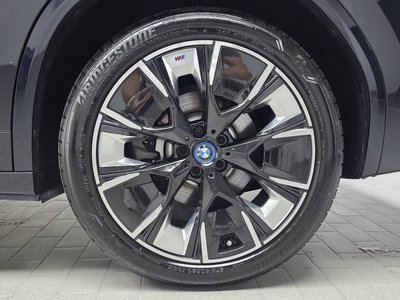 صورة 8 لـ 2023 BMW IX3