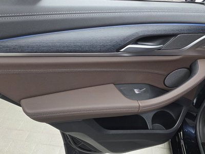 2023 BMW IX3 thumbnail 15