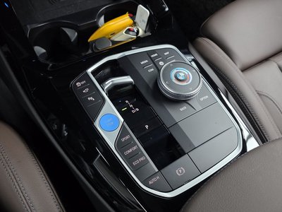 2023 BMW IX3 thumbnail 12