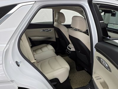 2021 Genesis GV70 thumbnail 12
