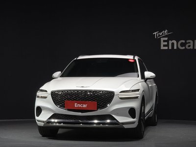 صورة 2 لـ 2021 Genesis GV70