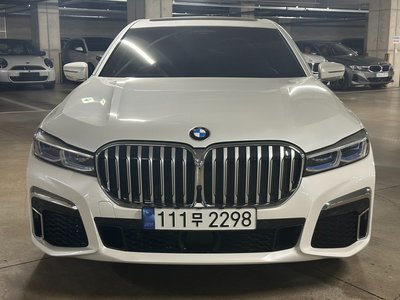 BMW 7 SERIES - 2