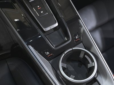 2025 Porsche 911 — миниатюра 26
