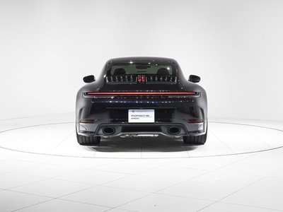 صورة 7 لـ 2025 Porsche 911