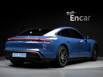 2023 Porsche TAYCAN 照片 4