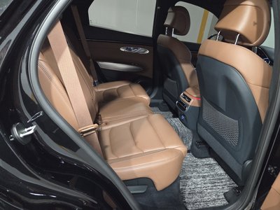 2022 Genesis GV70 — миниатюра 20