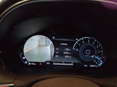 2022 Genesis GV70 — миниатюра 16
