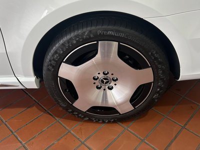 MERCEDES-BENZ V-CLASS - 4