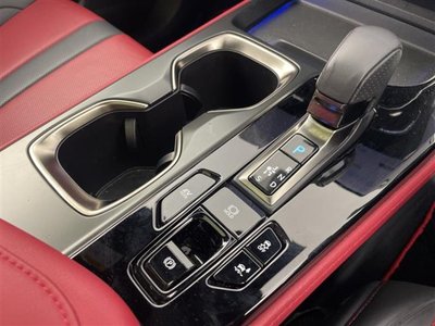 2024 Lexus NX — миниатюра 18