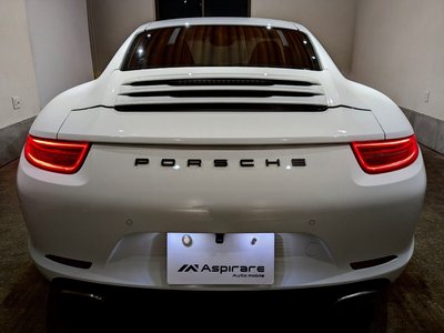PORSCHE 911 - 9