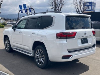 TOYOTA LAND CRUISER 300 - 2