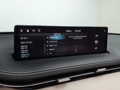 2023 Genesis GV70 thumbnail 30