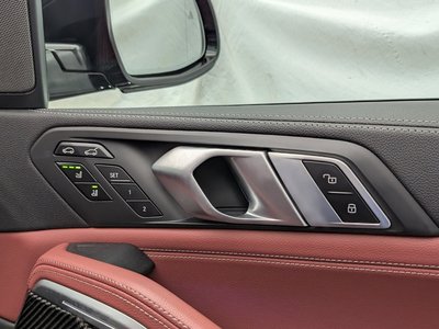 2021 BMW X6 缩略图 28