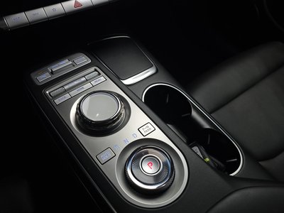 صورة مصغرة 12 لـ 2022 Genesis GV70