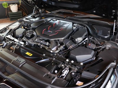 صورة مصغرة 38 لـ 2025 BMW M5