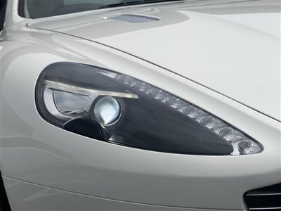 2016 Aston Martin DB9 照片 14