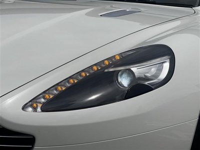 2016 Aston Martin DB9 照片 15