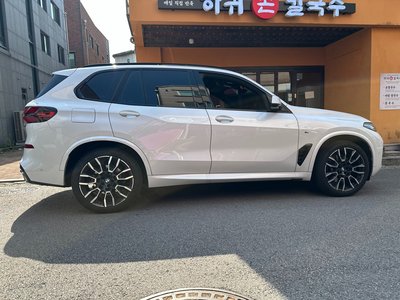 2025 BMW X5 — миниатюра 15