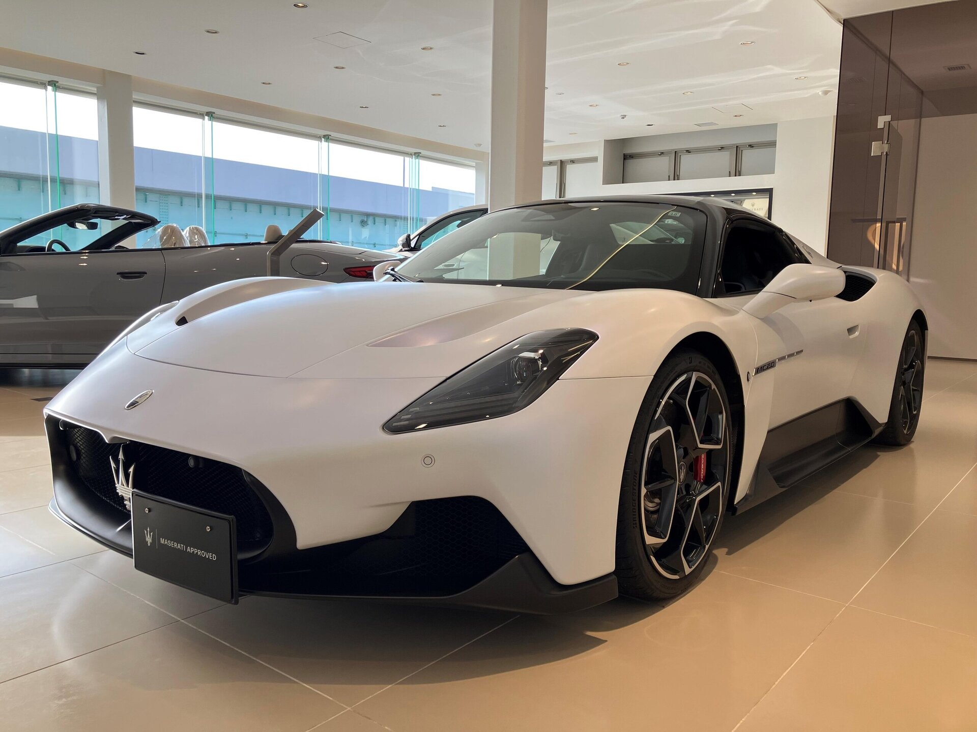 MASERATI MC20 CIELO - View 1