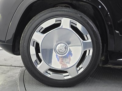 MERCEDES-BENZ GLS - 6