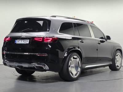 MERCEDES-BENZ GLS - 4