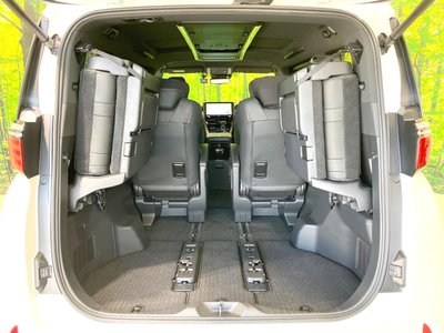 2024 Toyota ALPHARD 缩略图 11