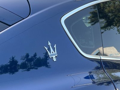 2023 Maserati LEVANTE — миниатюра 12
