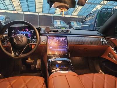 MERCEDES-BENZ S-CLASS - 9