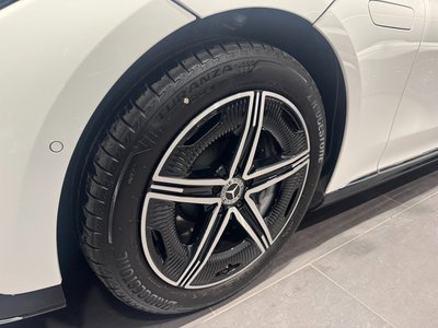 MERCEDES-BENZ EQE - 6