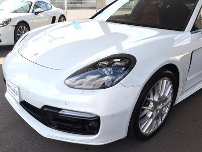 صورة 6 لـ 2019 Porsche PANAMERA