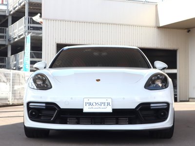 صورة 2 لـ 2019 Porsche PANAMERA