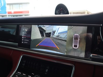 صورة 10 لـ 2019 Porsche PANAMERA
