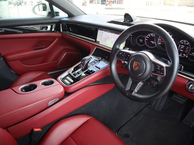 2019 Porsche PANAMERA — миниатюра 15